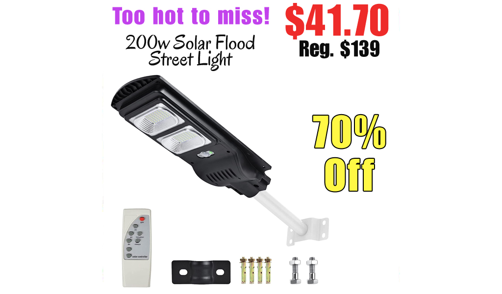 200w Solar Flood Street Light Only $41.70 Shipped on Amazon (Regularly $139)